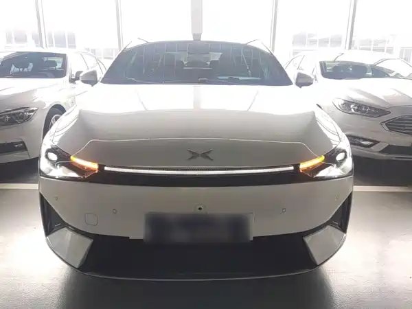 XPeng P5 2022