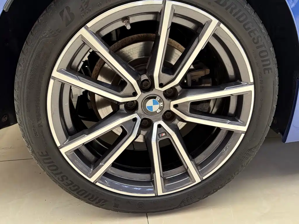 BMW 3 Series 2021 — фото 11