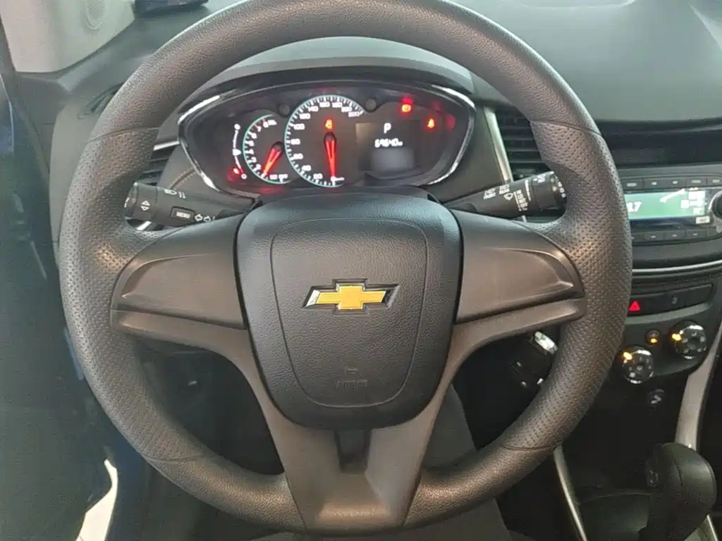 Chevrolet Trax 2017 — фото 11