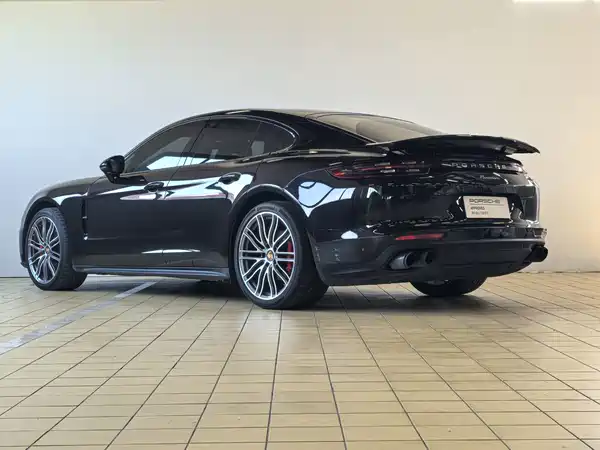 Porsche Panamera 2020