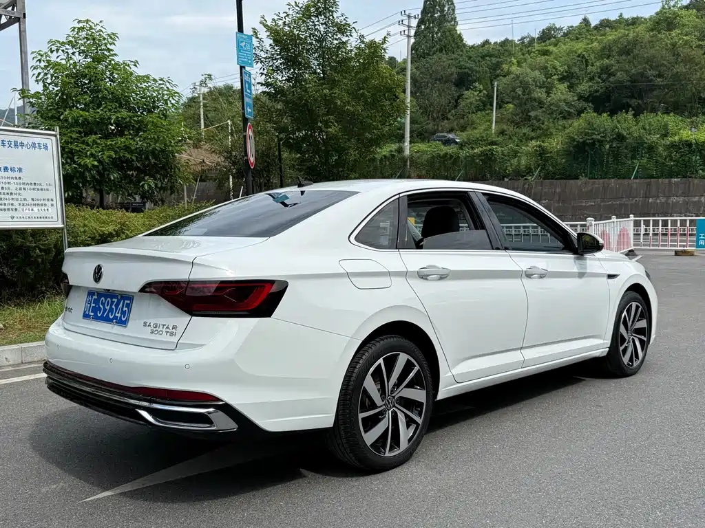 Volkswagen Sagitar 2024