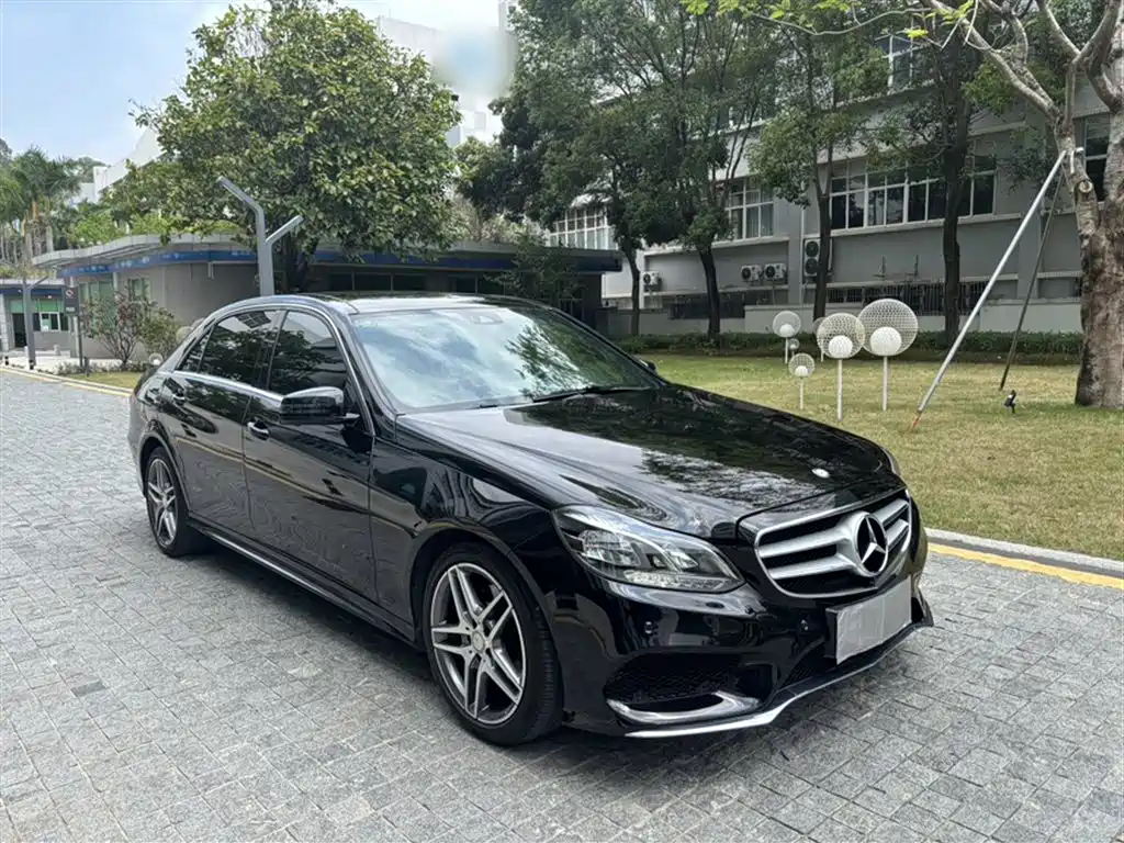 Mercedes-Benz E-Class 2016 — фото 11