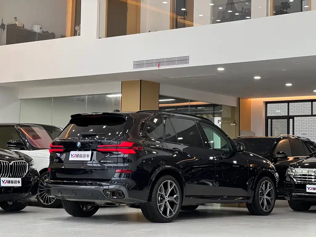 BMW X5 2024