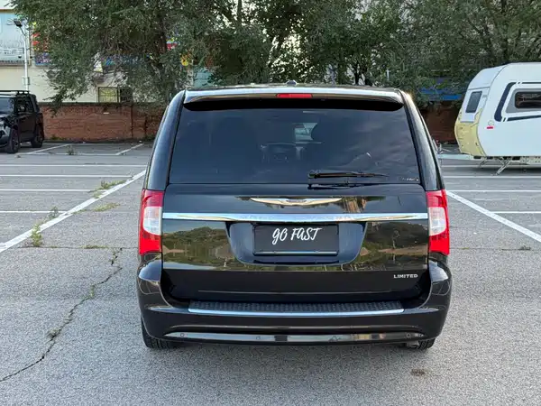 Chrysler Grand Voyager 2014