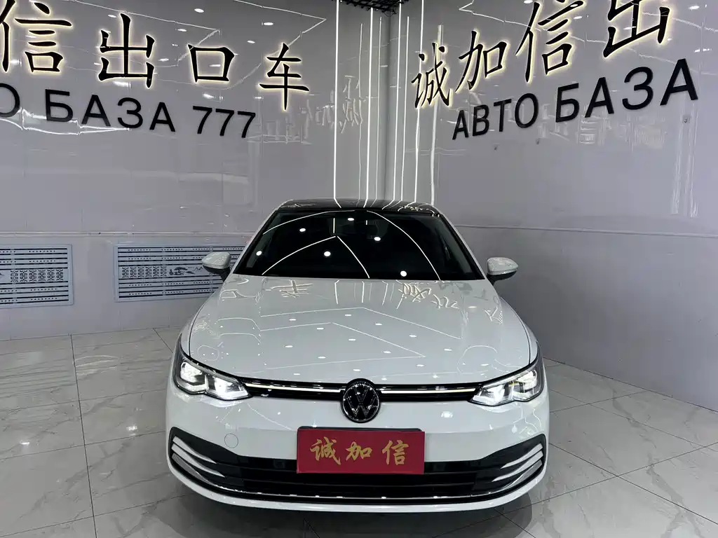 Volkswagen Golf 2022