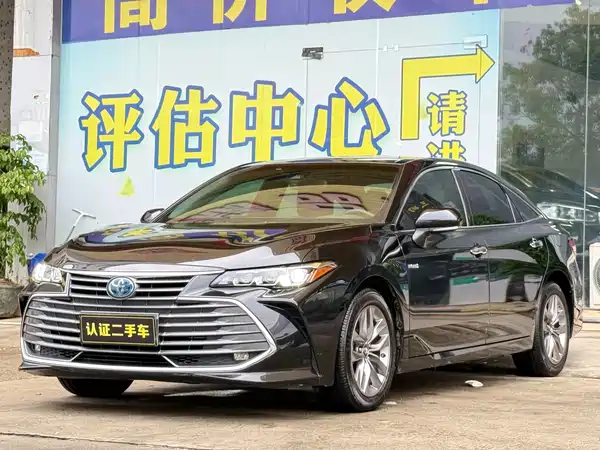 Toyota Avalon 2020