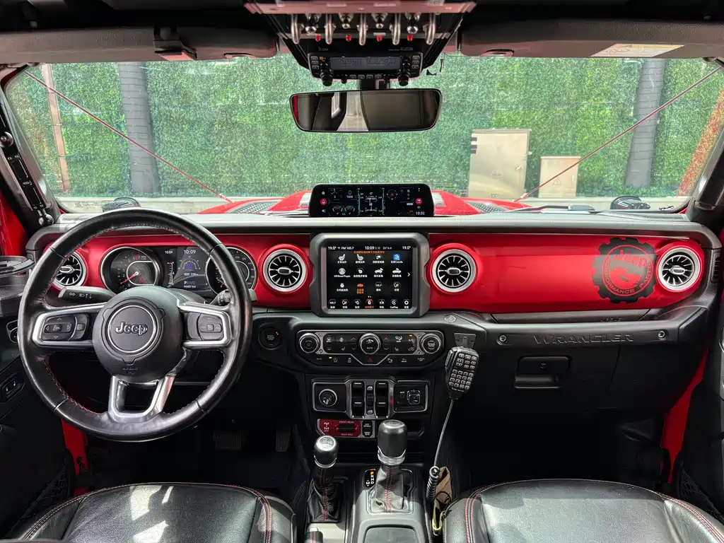 Jeep Wrangler 2021 — фото 17