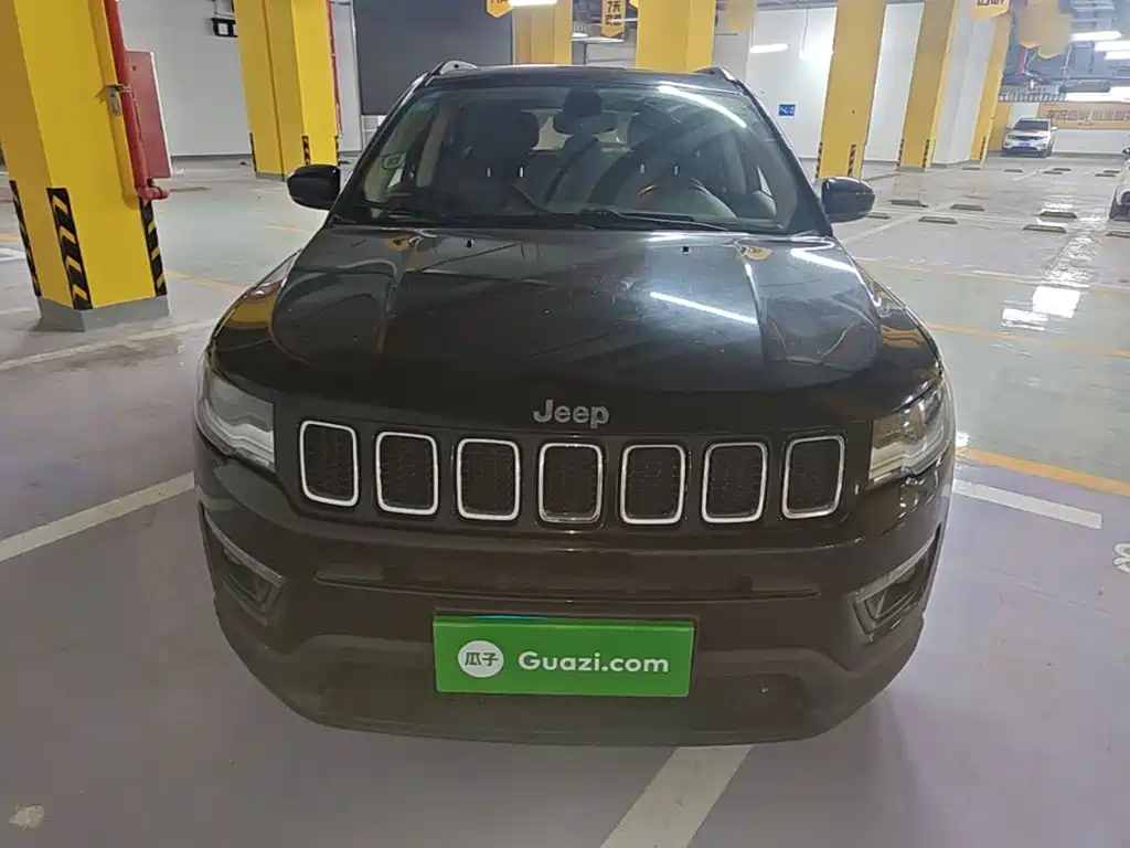 Jeep Compass 2019 — фото 3