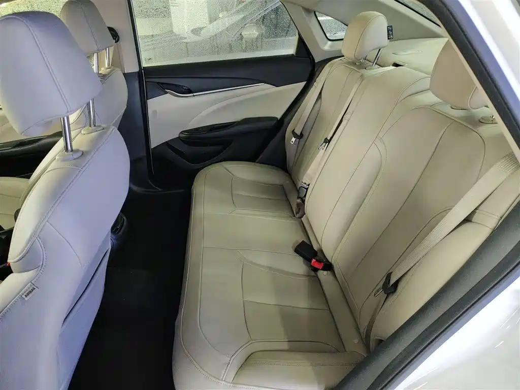 Buick Excelle 2019 — фото 13