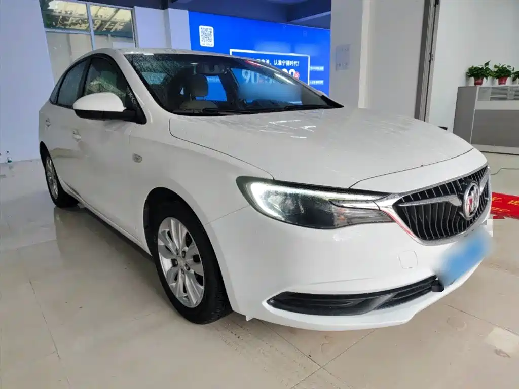 Buick Excelle 2019 — фото 22