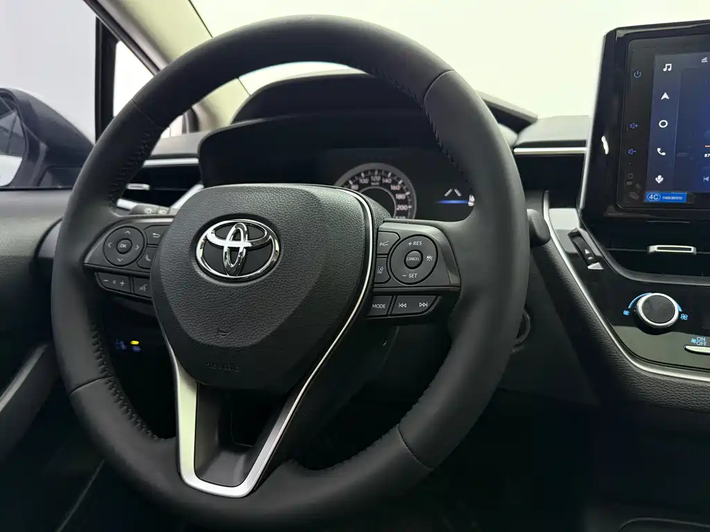 Toyota Corolla 2022 — фото 16