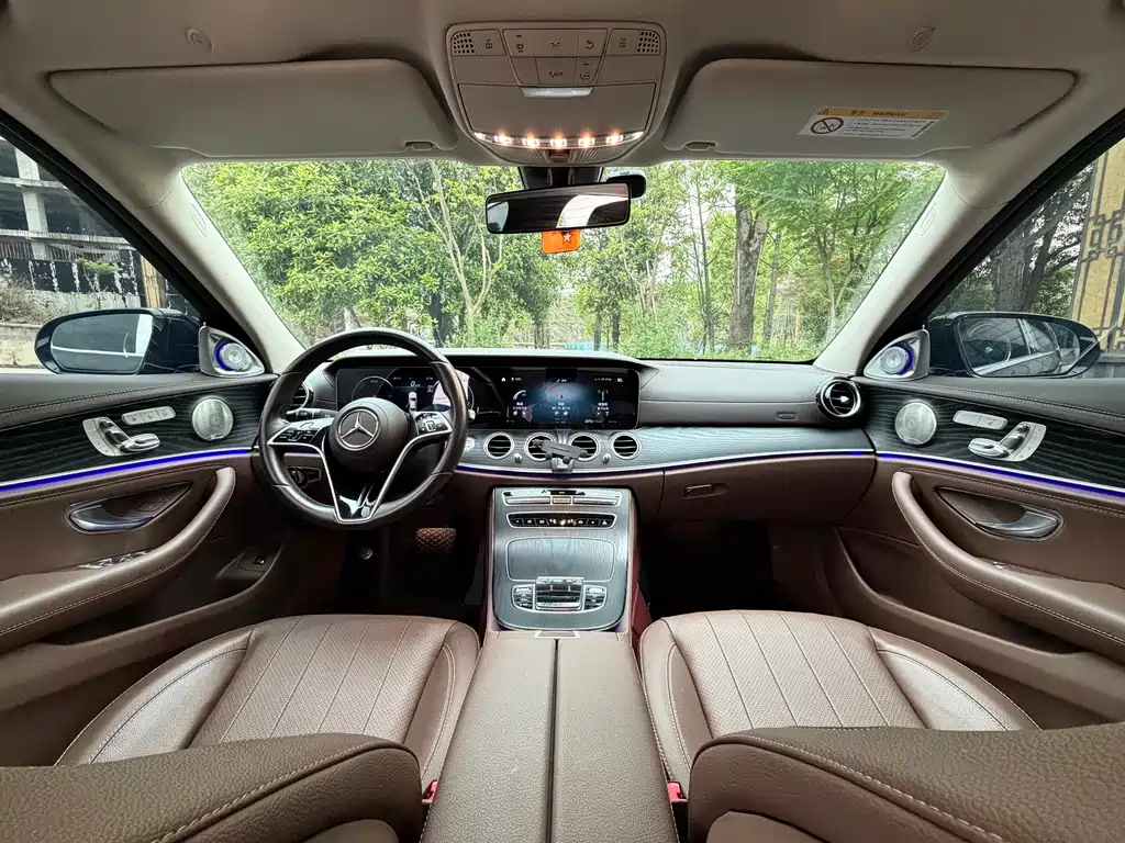 Mercedes-Benz E-Class 2023 — фото 5
