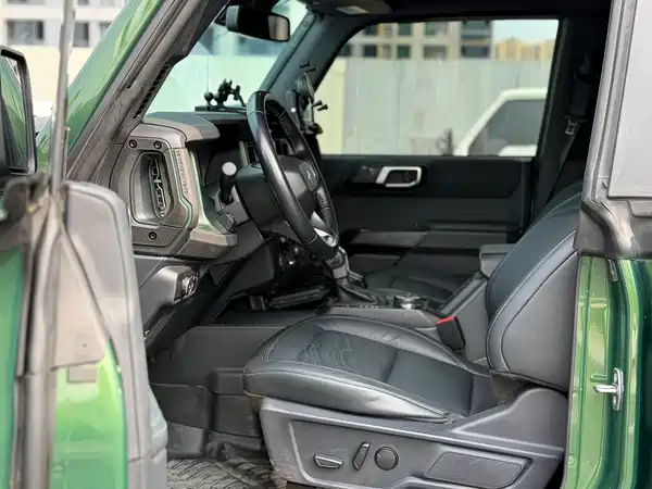 Ford Bronco 2024