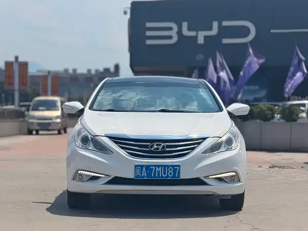 Hyundai Sonata 2013
