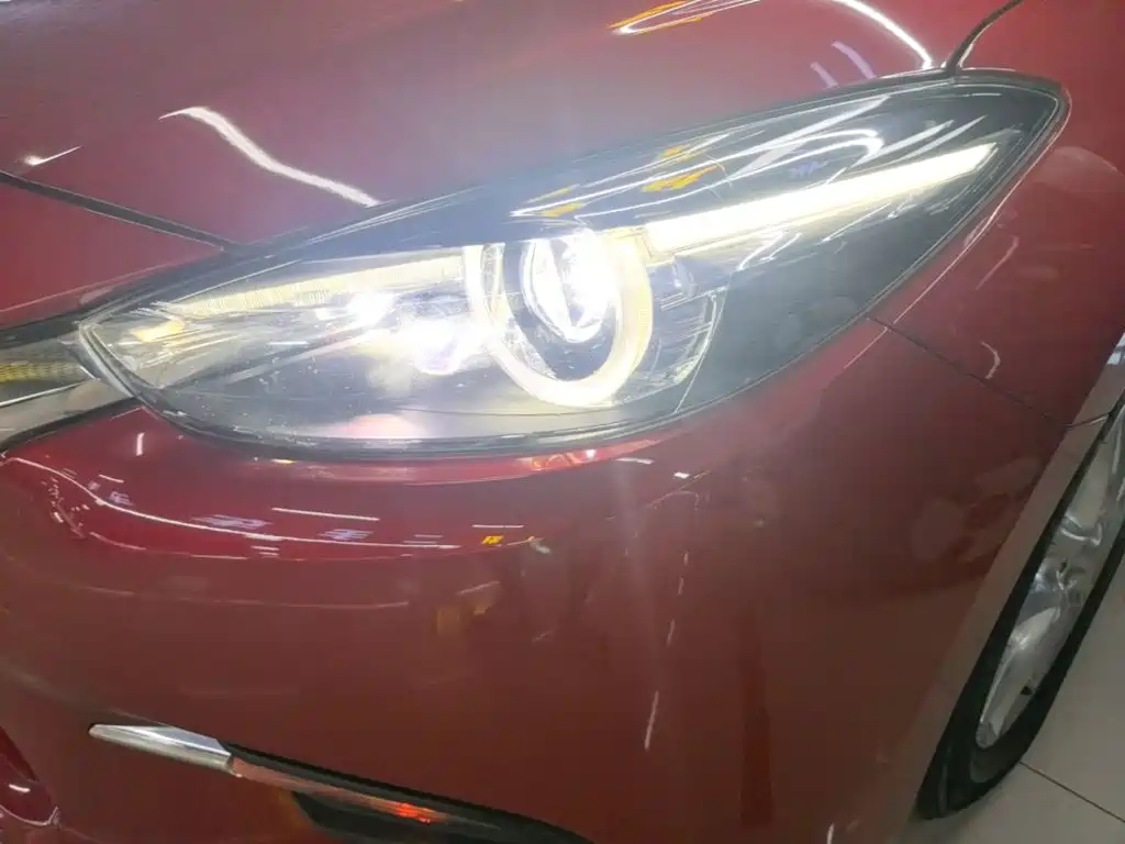 Mazda 3 Angkesela 2019 — фото 24