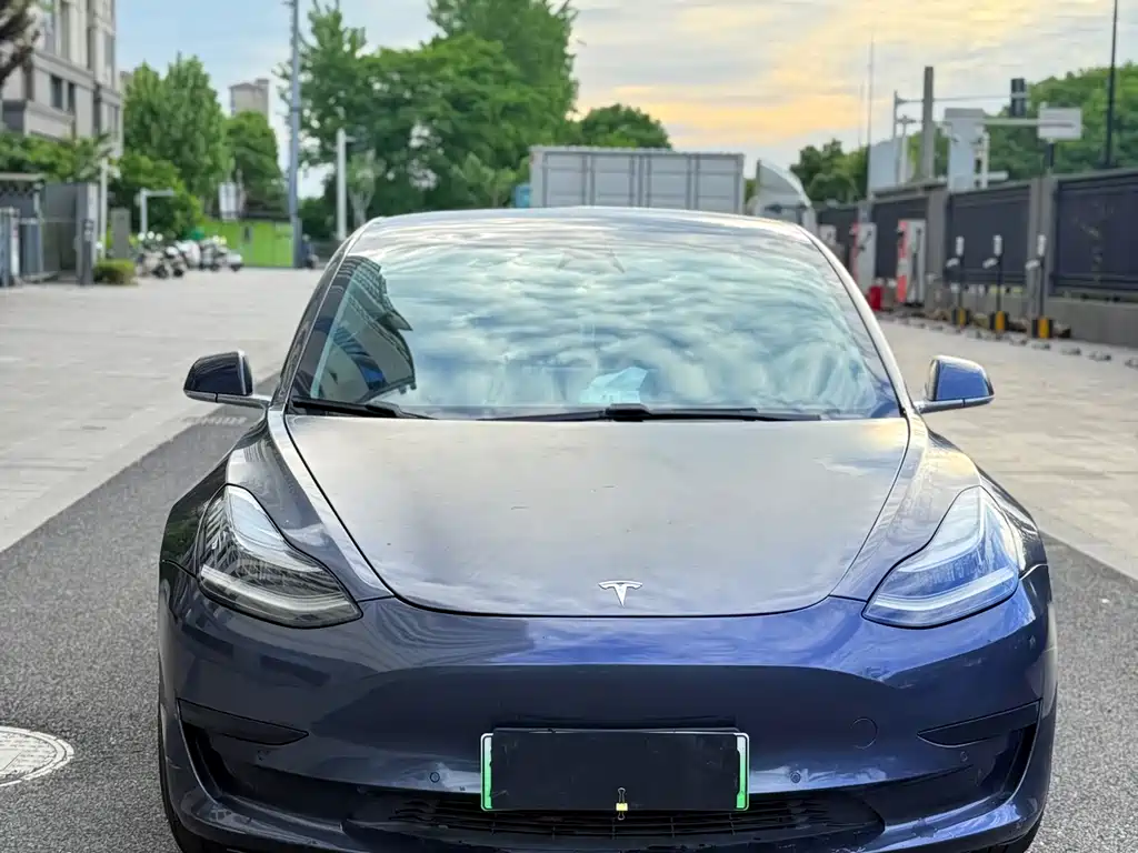 Tesla Model 3 2020 — фото 10