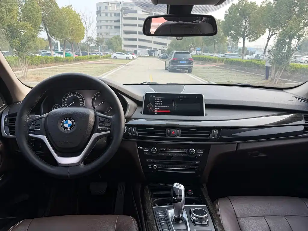BMW X5 2014 — фото 14