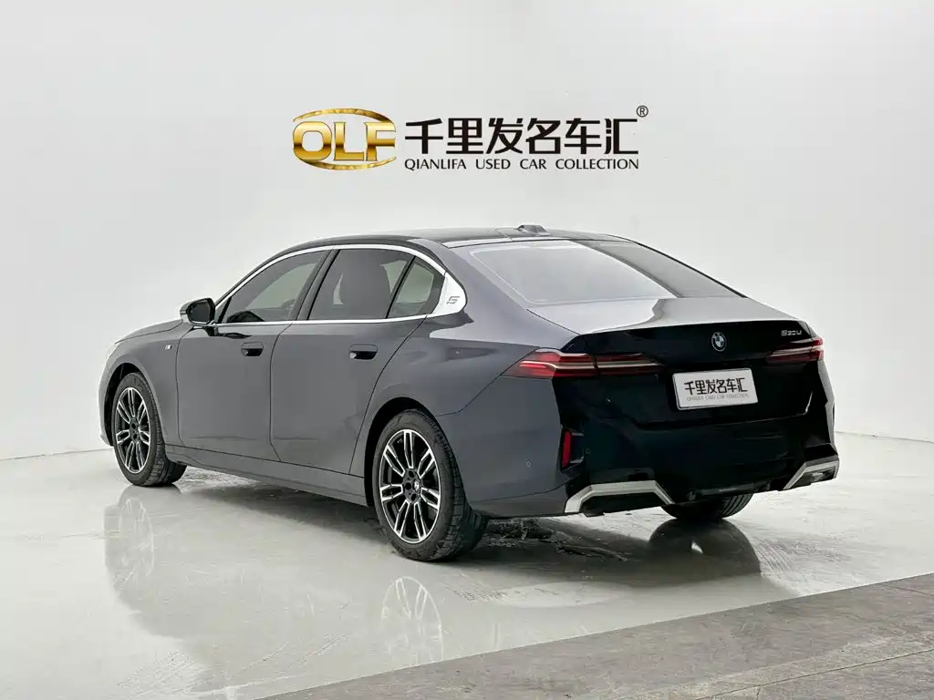 BMW 5 Series 2025