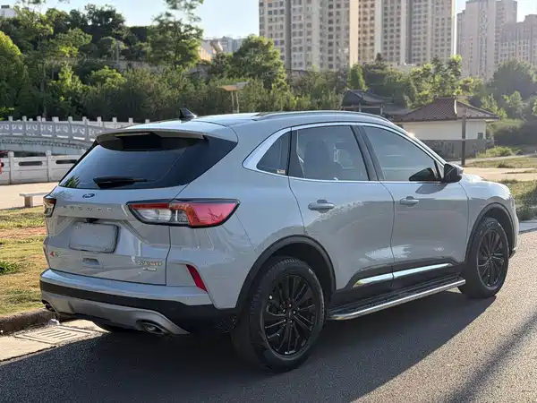 Ford Edge 2024