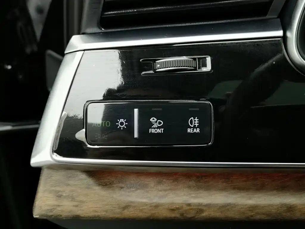 Audi Q7 2022 — фото 21
