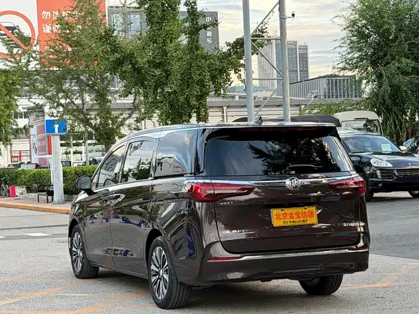 Buick GL8 2020
