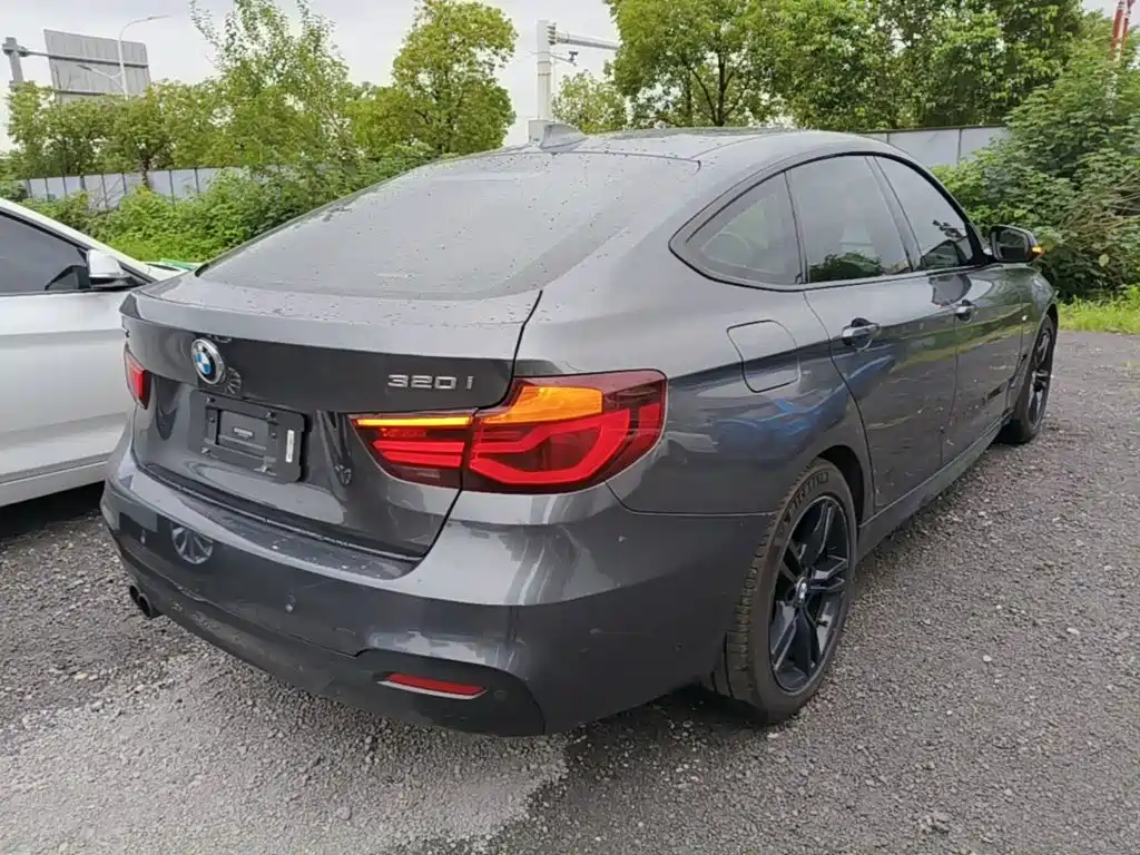 BMW 3 Series GT 2020 — фото 5
