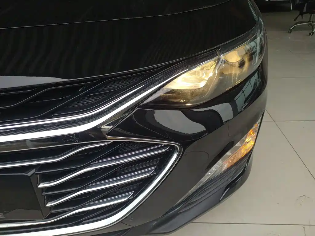 Chevrolet Malibu XL 2022 — фото 18