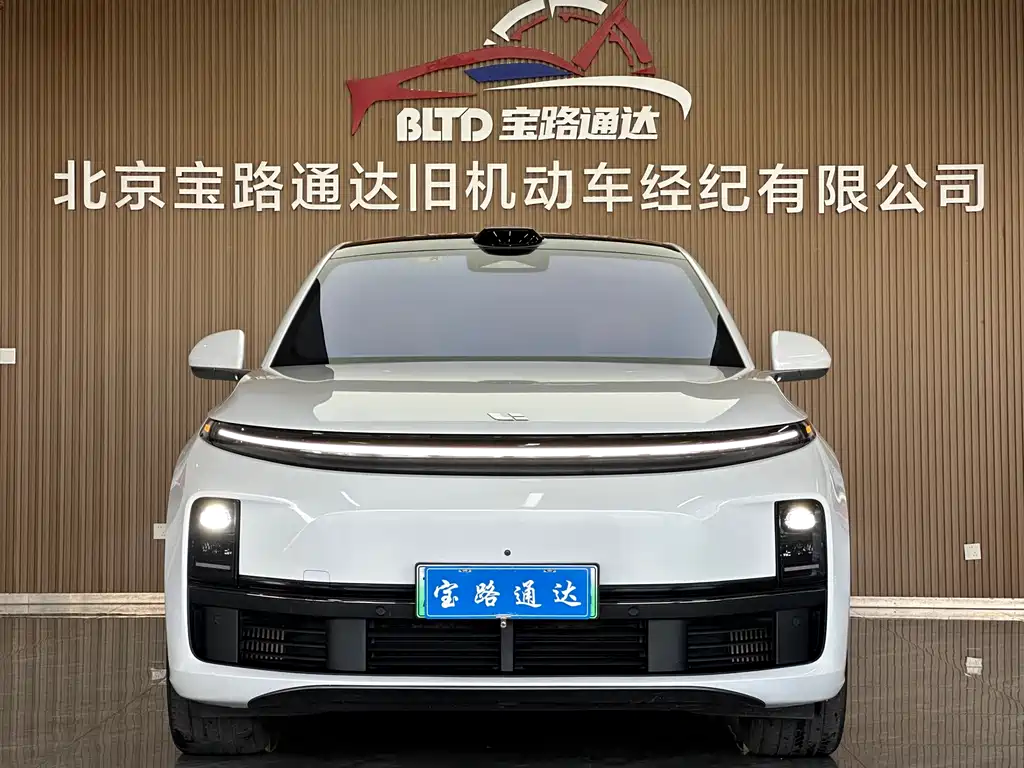 Li Auto Li L7 2023