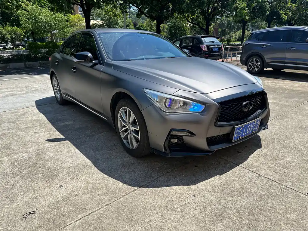 Infiniti Q50L 2017 — фото 3