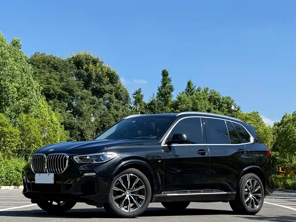 BMW X5 2020 — фото 1