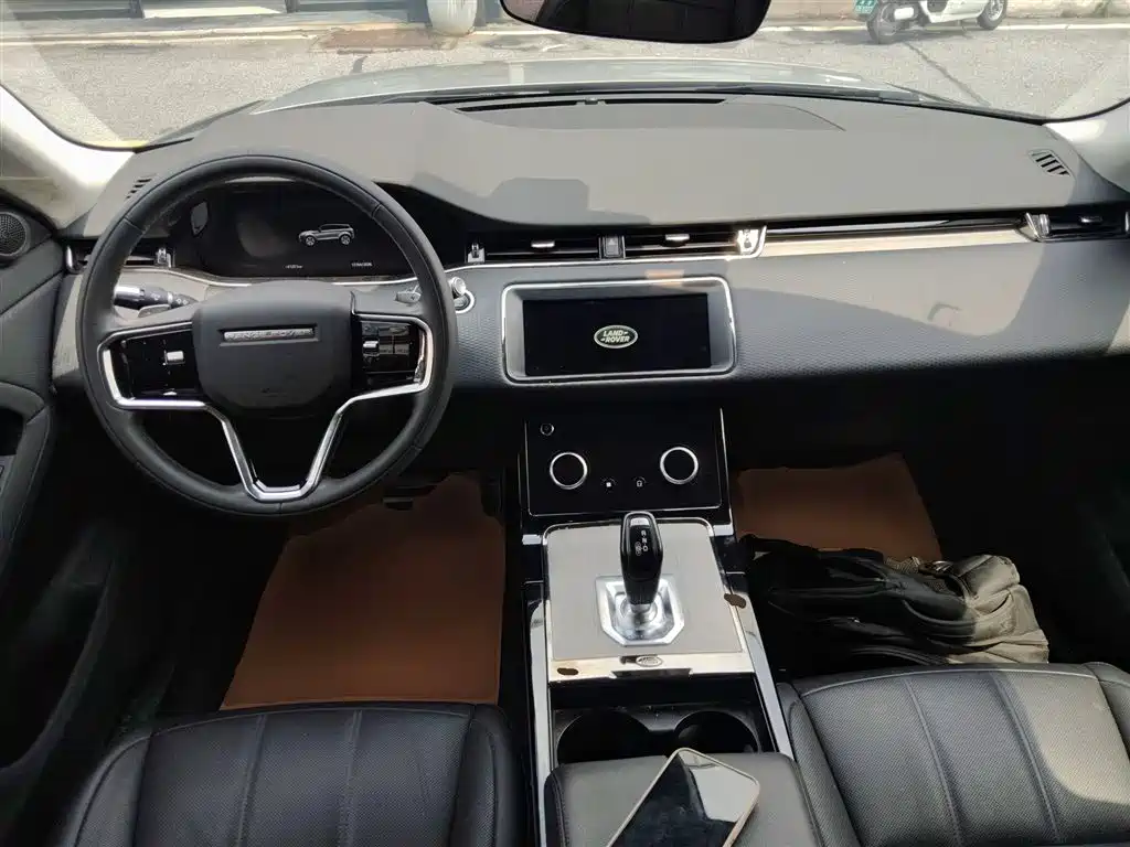Land Rover Evoque 2022 — фото 10