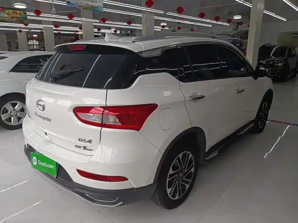 GAC Trumpchi GS4 2017