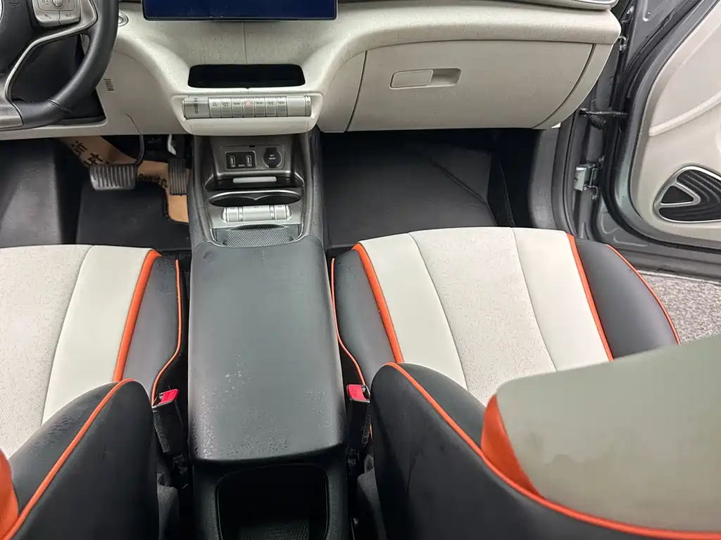 BYD Dolphin 2023 — фото 13