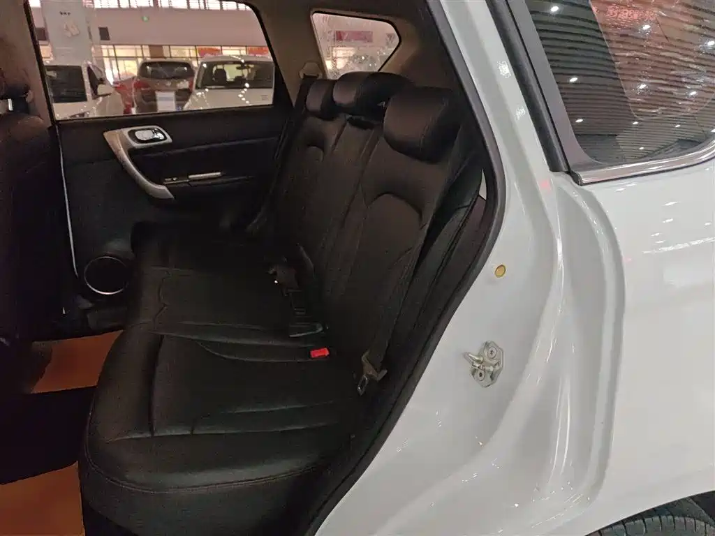 Haval H6 2015 — фото 17