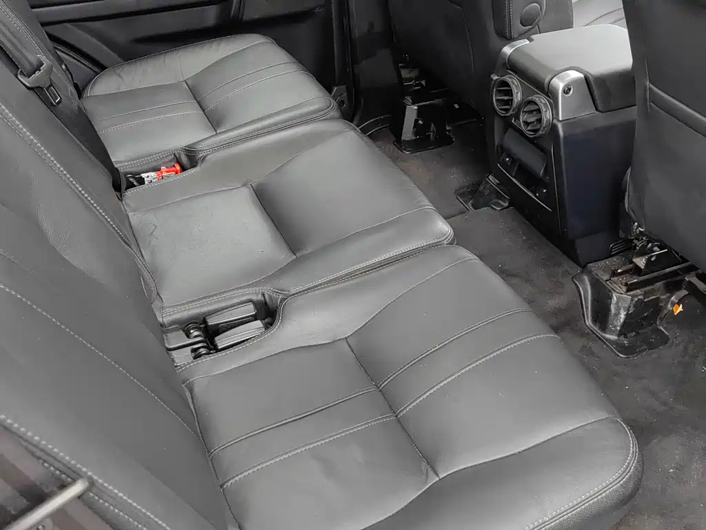 Land Rover Discovery 2016 — фото 6