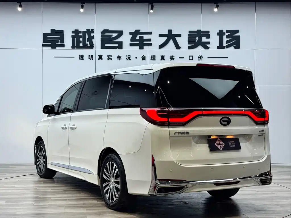GAC Motor Trumpchi M8 2021 — фото 5
