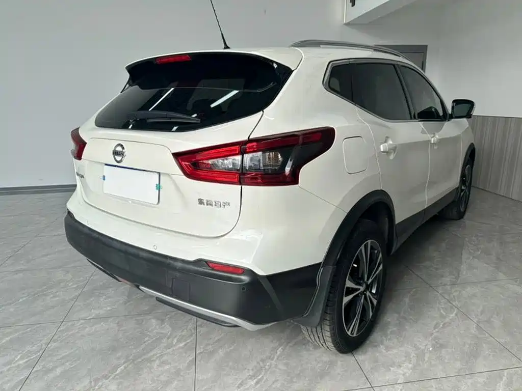 Nissan Qashqai 2022 — фото 6