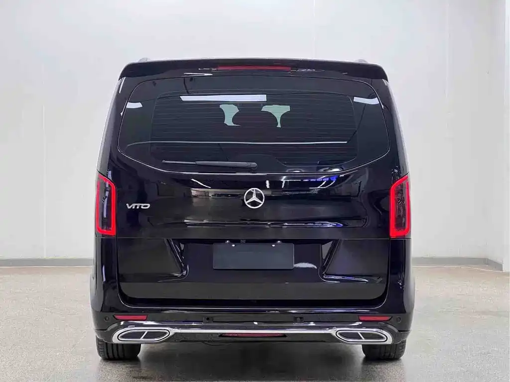 Mercedes-Benz Vito 2024 — фото 31