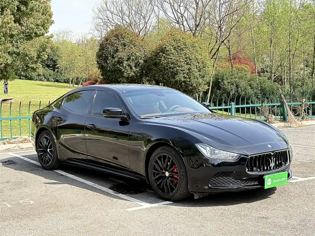 Maserati Ghibli 2017 — фото 13