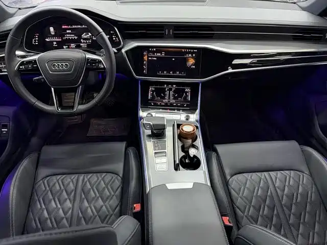 Audi A6L 2026 — фото 12