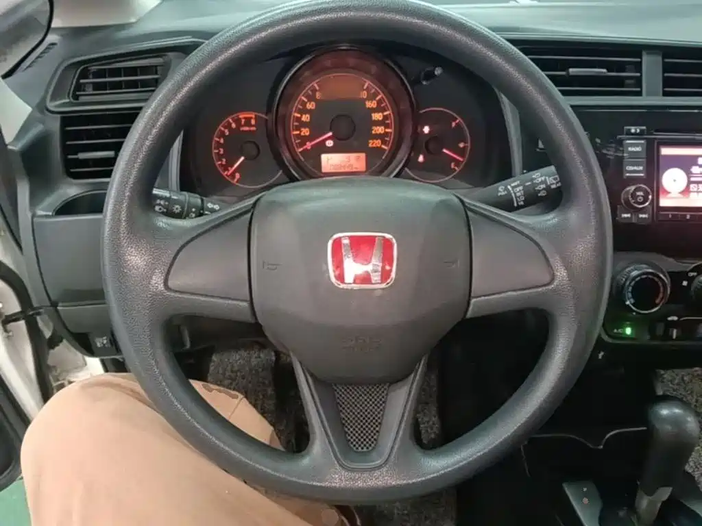 Honda Fit 2019 — фото 11