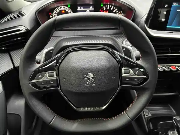 Peugeot 2008 2025