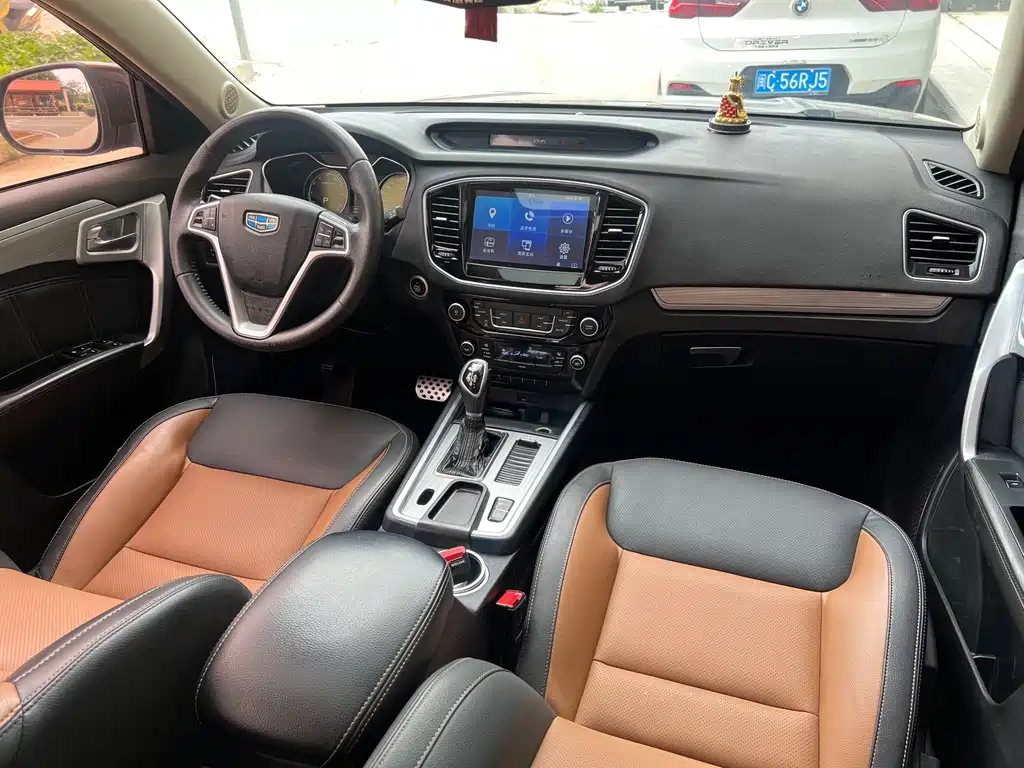 Geely Vision X6 2017 — фото 13