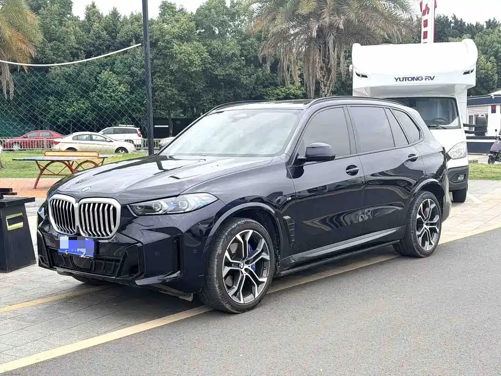 BMW X5 2024 — фото 1