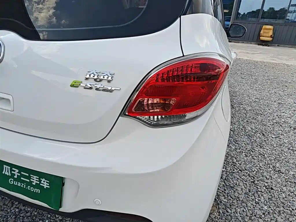 Changan Benben E-Star 2021 — фото 8