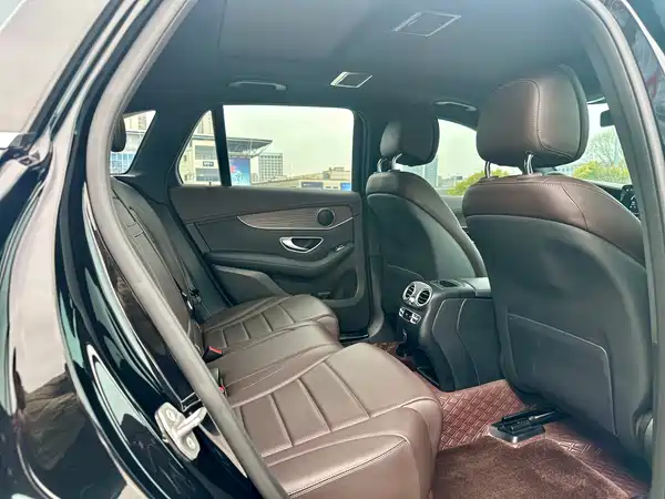 Mercedes-Benz GLC 2022
