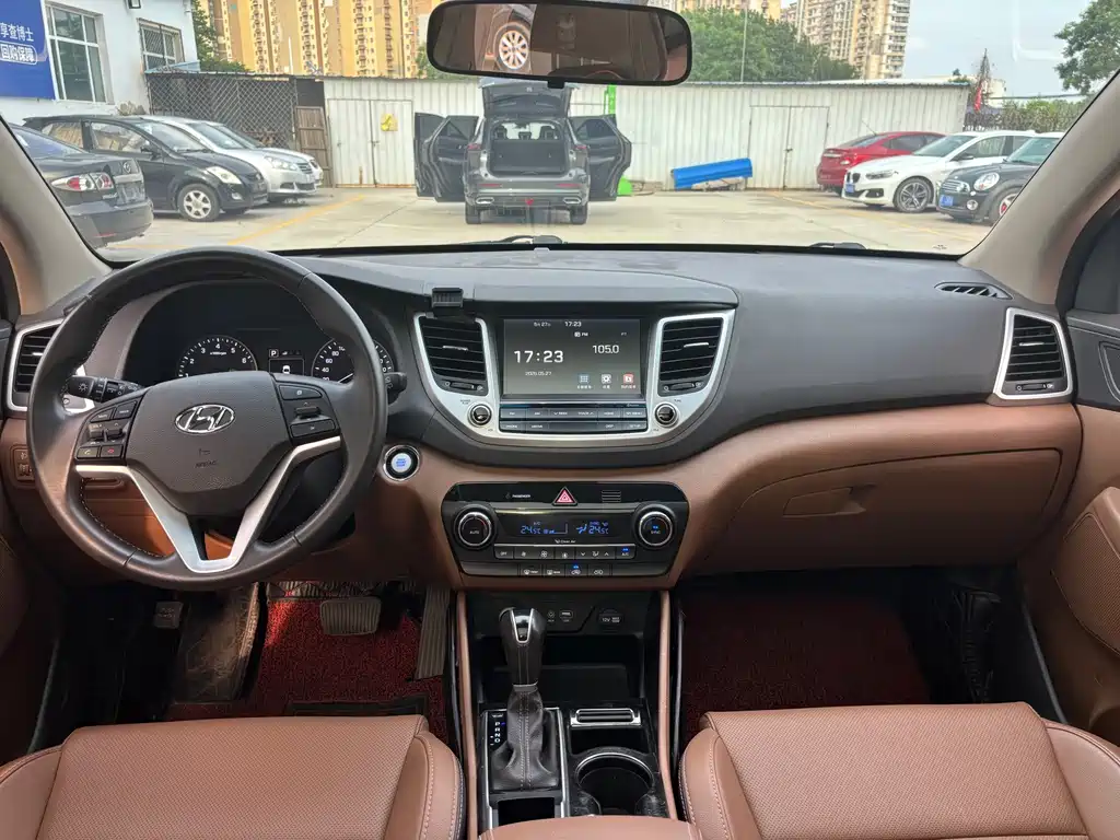 Hyundai Tucson 2016 — фото 13
