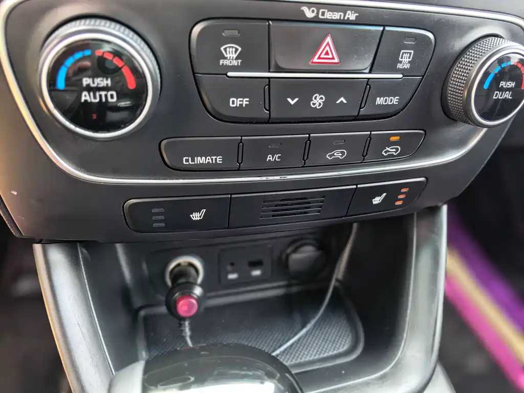 Kia Sorento 2015 — фото 20