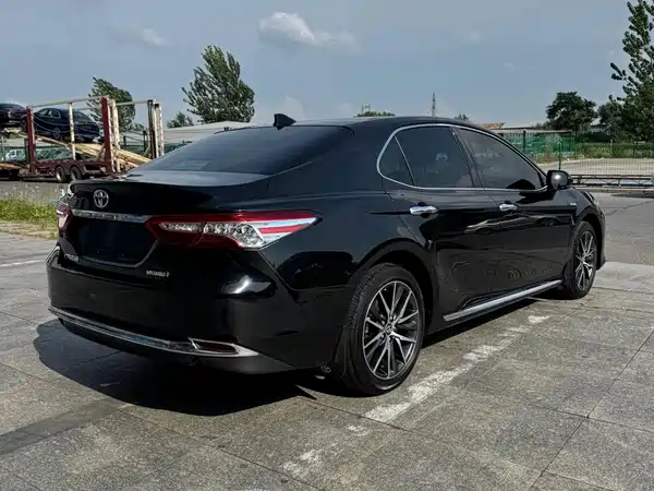 Toyota Camry 2024