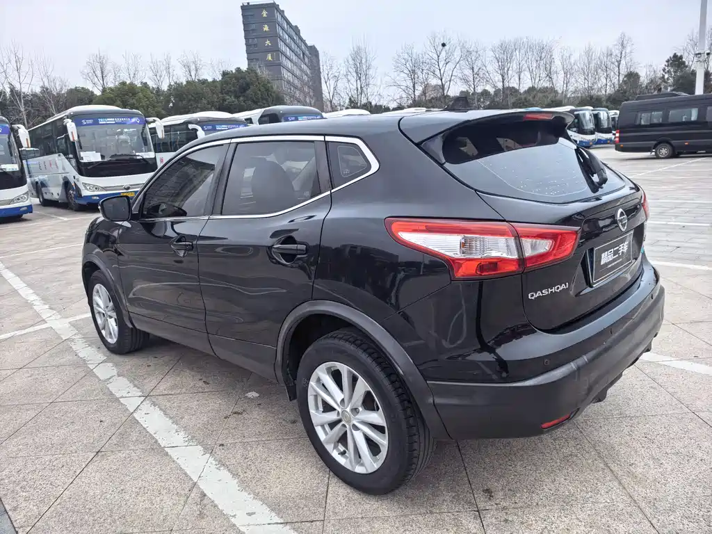 Nissan Qashqai 2018 — фото 6